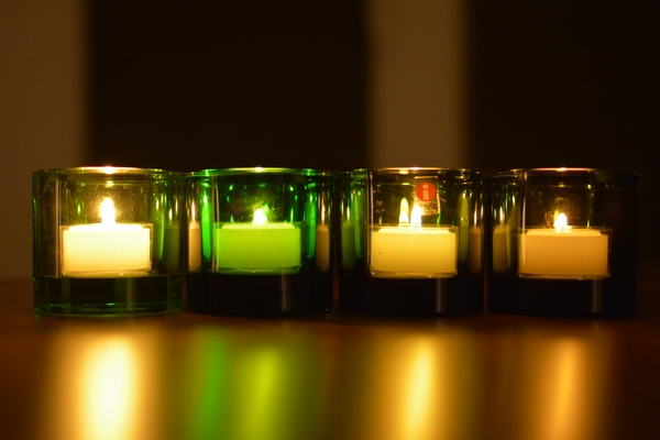 イッタラ　kivi　フォレストグリーン　夜になると