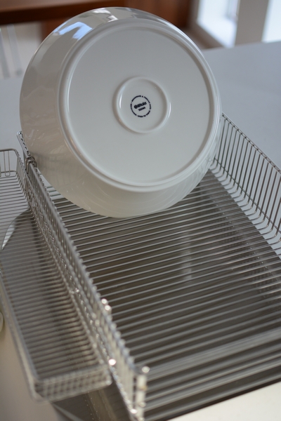 ラバーゼ　水切りかごと大皿