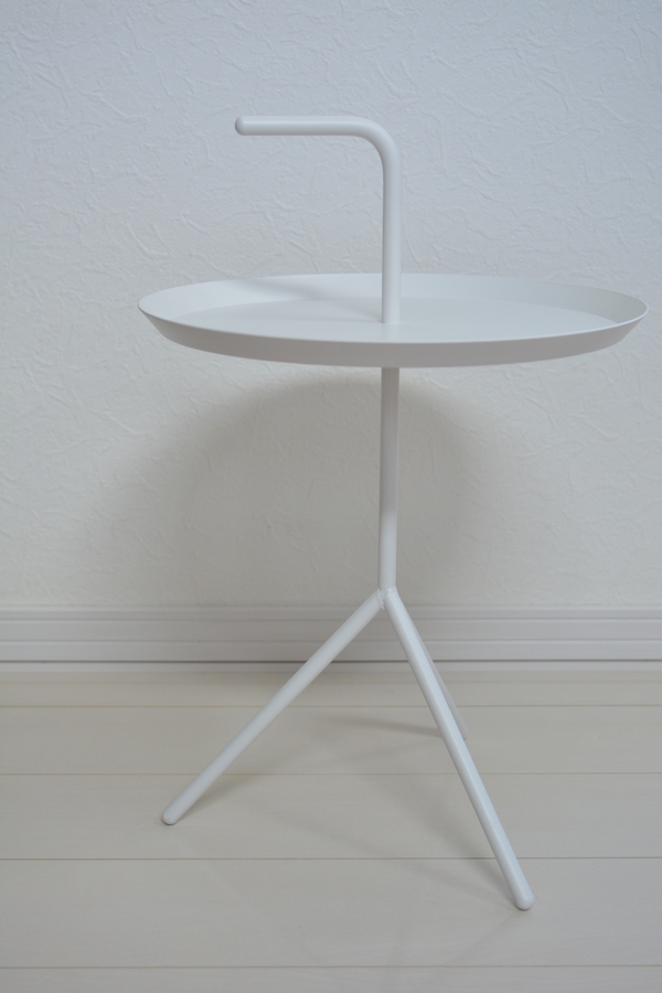 HAY DLM サイドテーブル