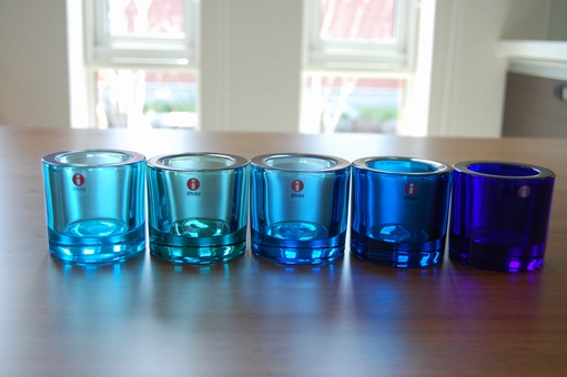 イッタラ kivi シーブルーとブルー系比較