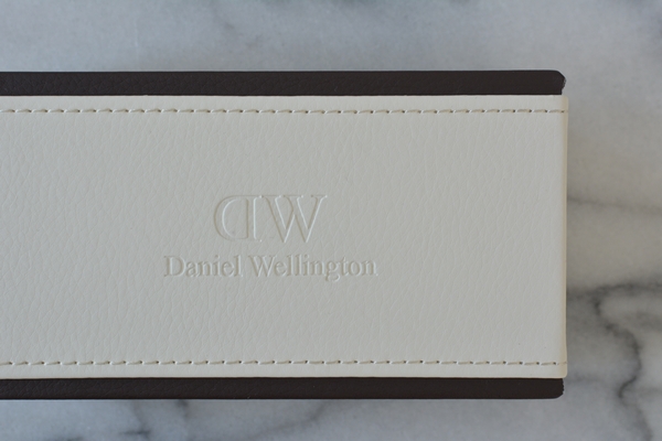 ダニエルウェリントン ケース