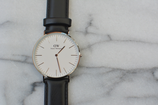 ダニエルウェリントン 文字盤