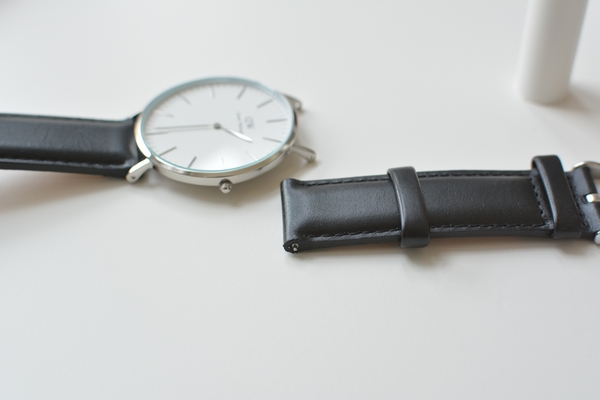 ダニエルウェリントン ベルト交換手順3