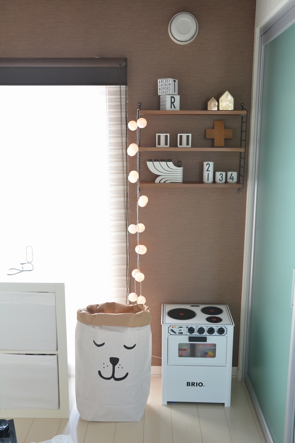 子供部屋は白中心で