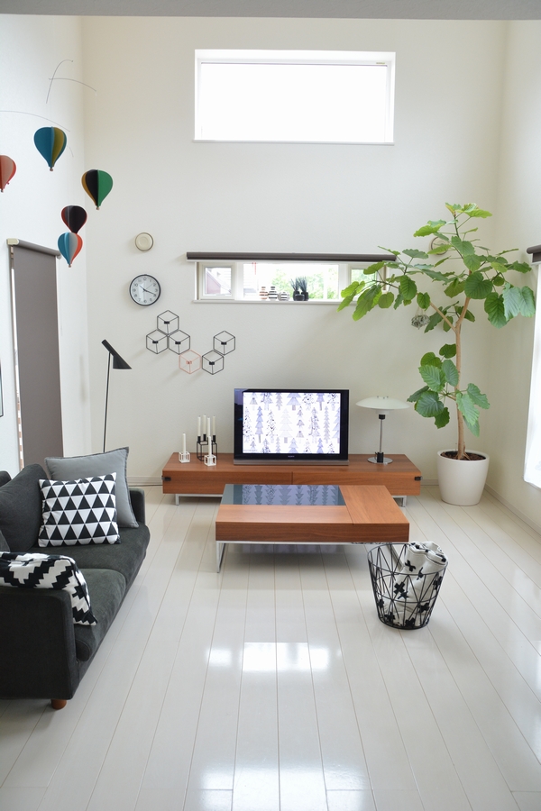 リビング夏ごろ