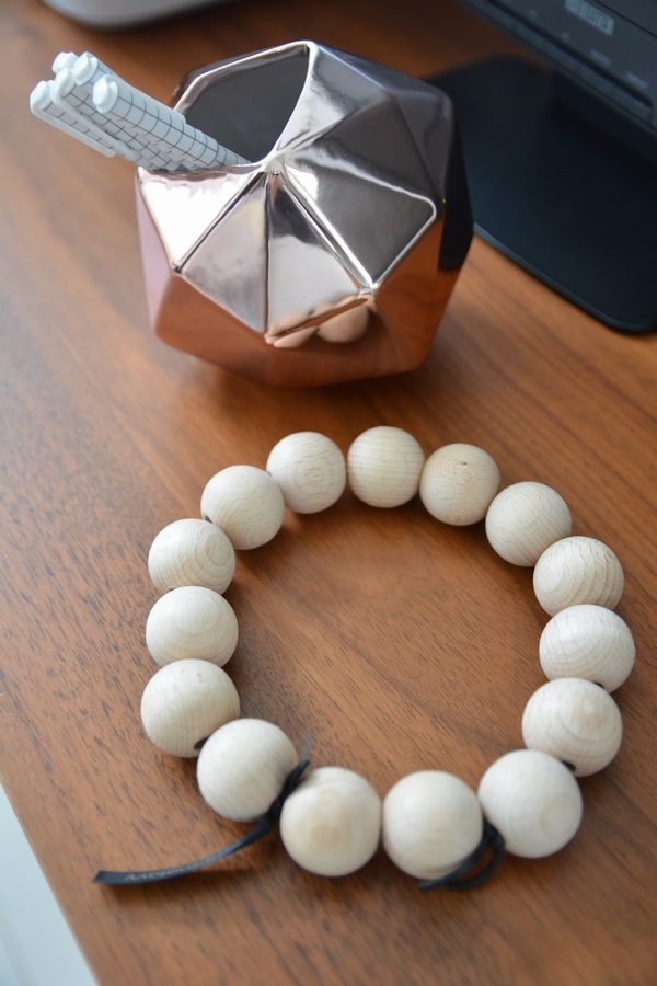 Homelovv　ウッドビーズコースター