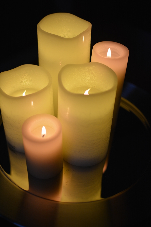 シリウス　LEDキャンドルライトと本物のキャンドル　上から