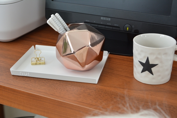 デスク上の小物たち