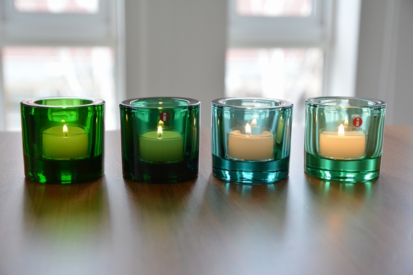 kiviエメラルドにキャンドルを灯す